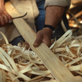 building birchbark canoes - step by step instructions